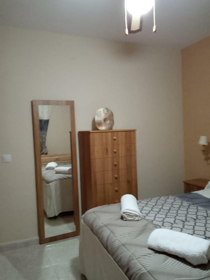 Apartamento Turistico La Victoria Trujillo Extérieur photo